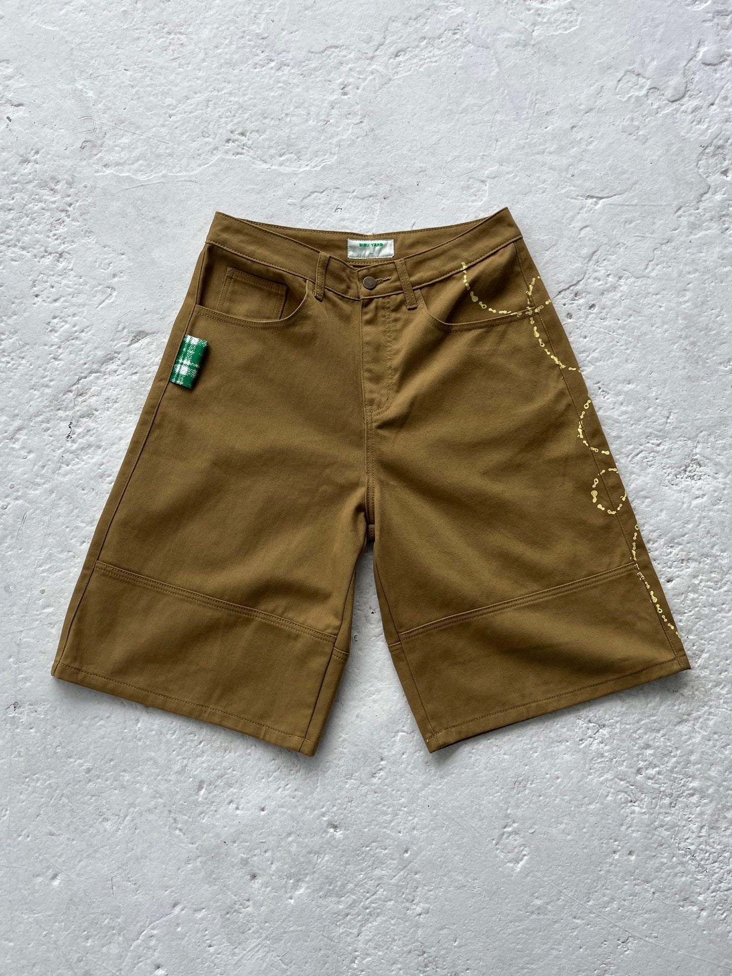 ‘PLAID TAG’ UNI SHORTS [khaki]